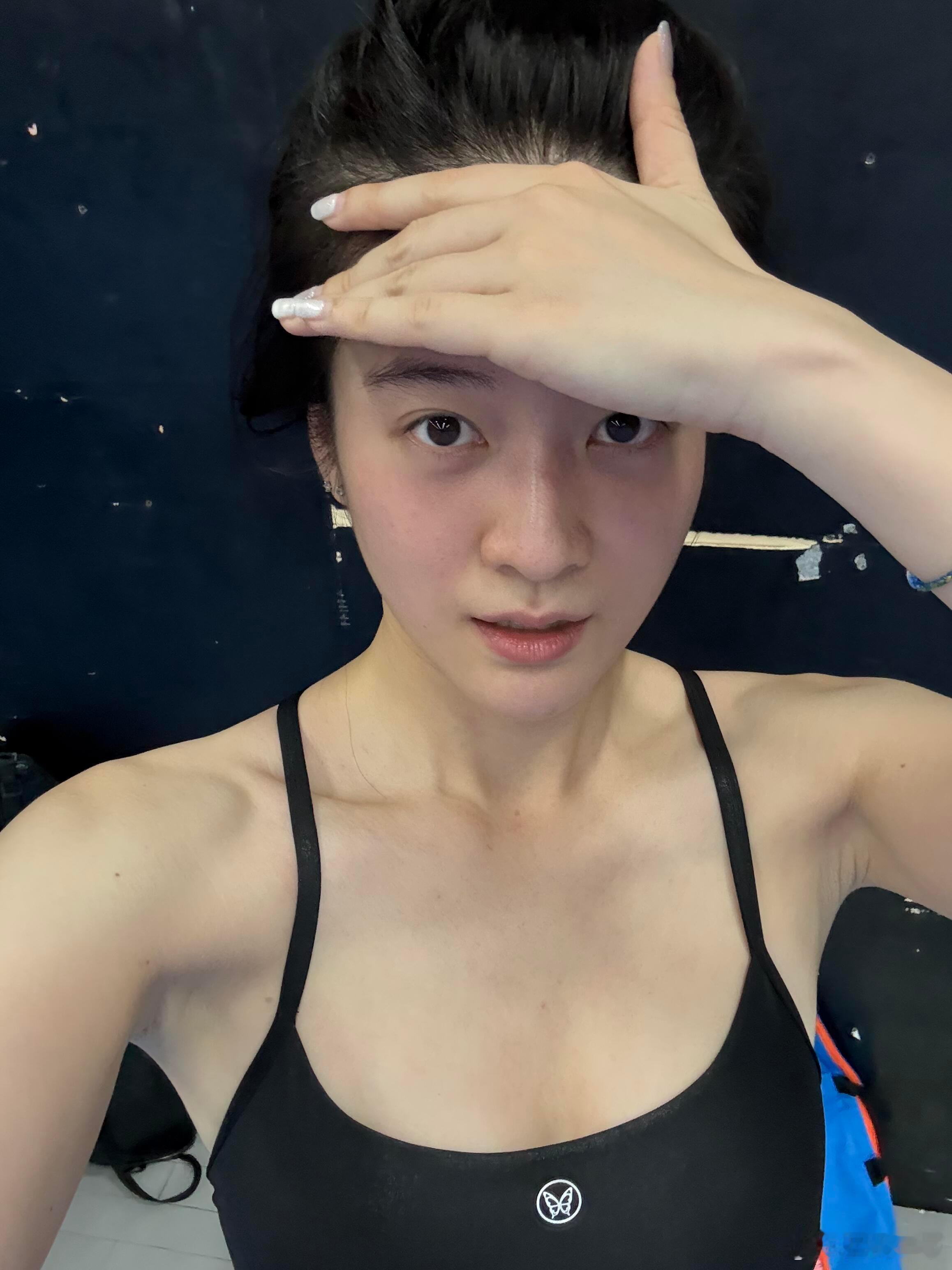 张雪迎健身日常​​​
