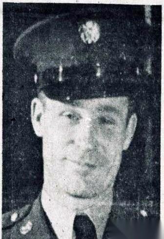 80年。他叫保罗·格雷格，一个咖啡店的小伙计。在这之前的80年里，他只是个代号