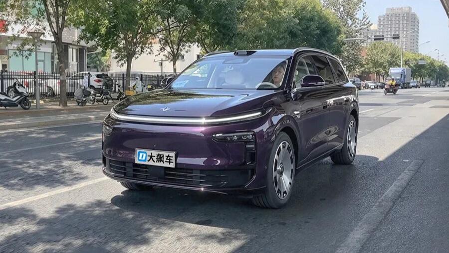 这种辅助驾驶, 一旦用了, 根本不想自己开车