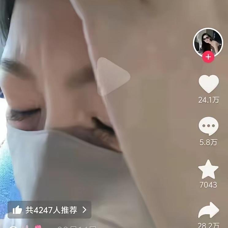 上网后才知道很多人不擦屁股刷到飞机上遇到难闻异味的视频，看完评论我才恍然大悟，