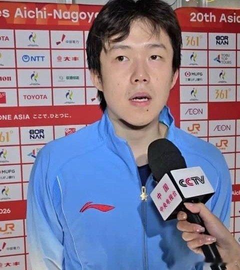 #王楚钦快速摘掉银牌#获得多少体育之外的掌声，此刻就有多少体育之外的巴掌，热搜很多评论区已经没法看了