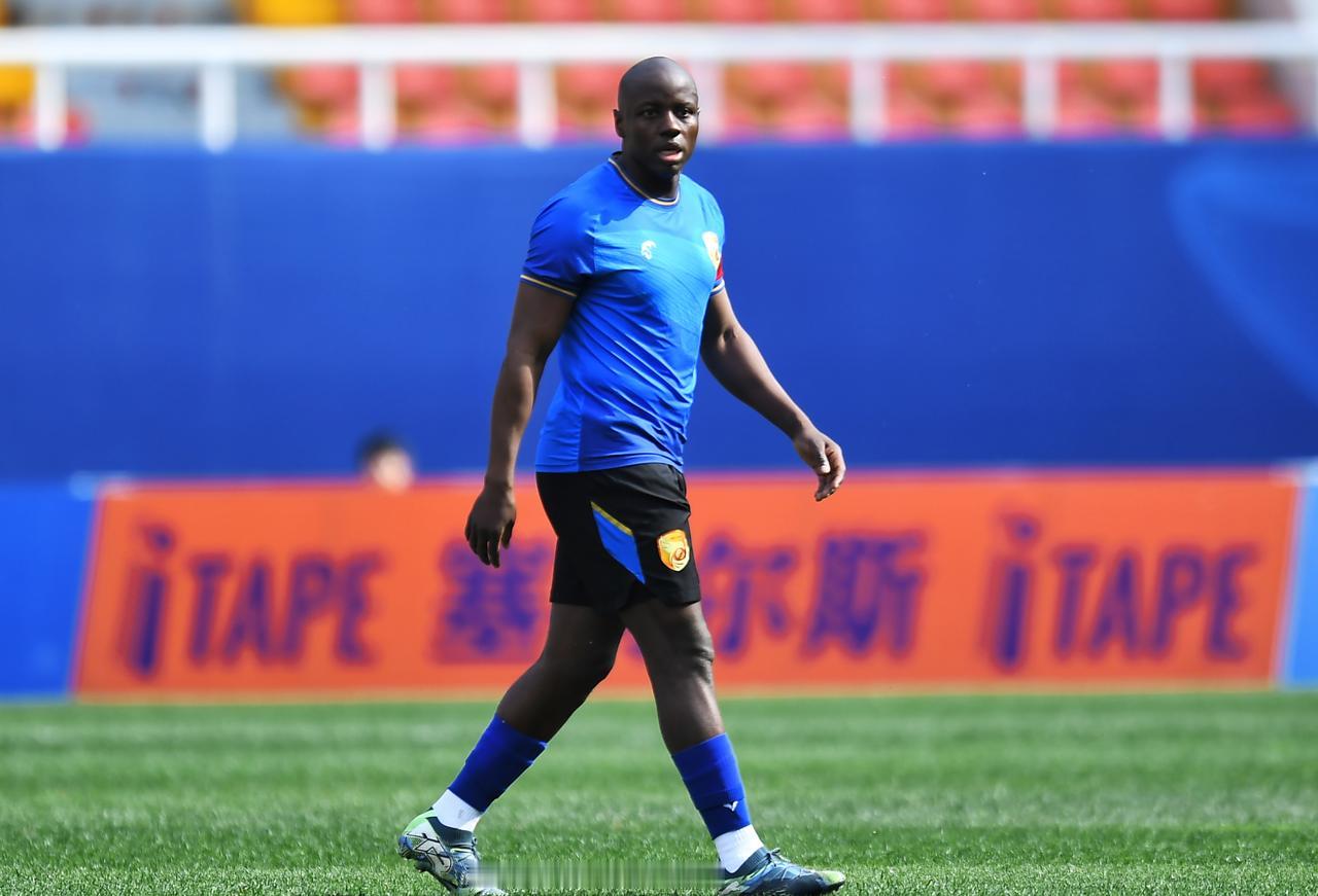 中甲东北德比不好踢，大连鲲城能拿下主场首胜吗？延边龙鼎不弱，但是大连队有三点优势