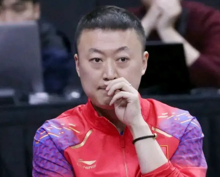 马琳这个教练是一个摆设！在世界乒乓球冠军赛澳门赛区的比赛中，我国选手陈熠与德