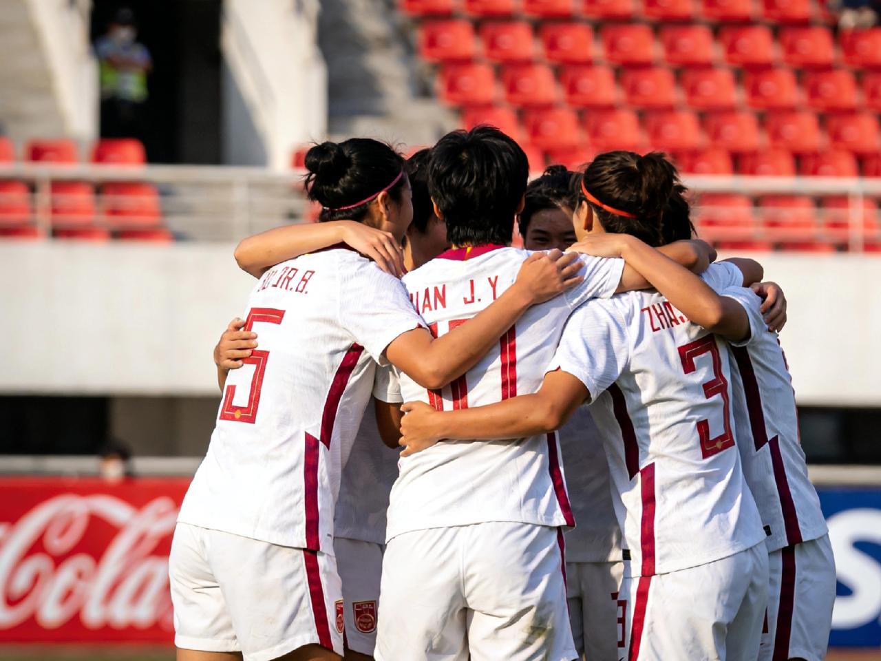 1. 四强很稳：实力碾压中国台北，已晋级四强，稳拿世界杯门票。2. 夺冠概率中