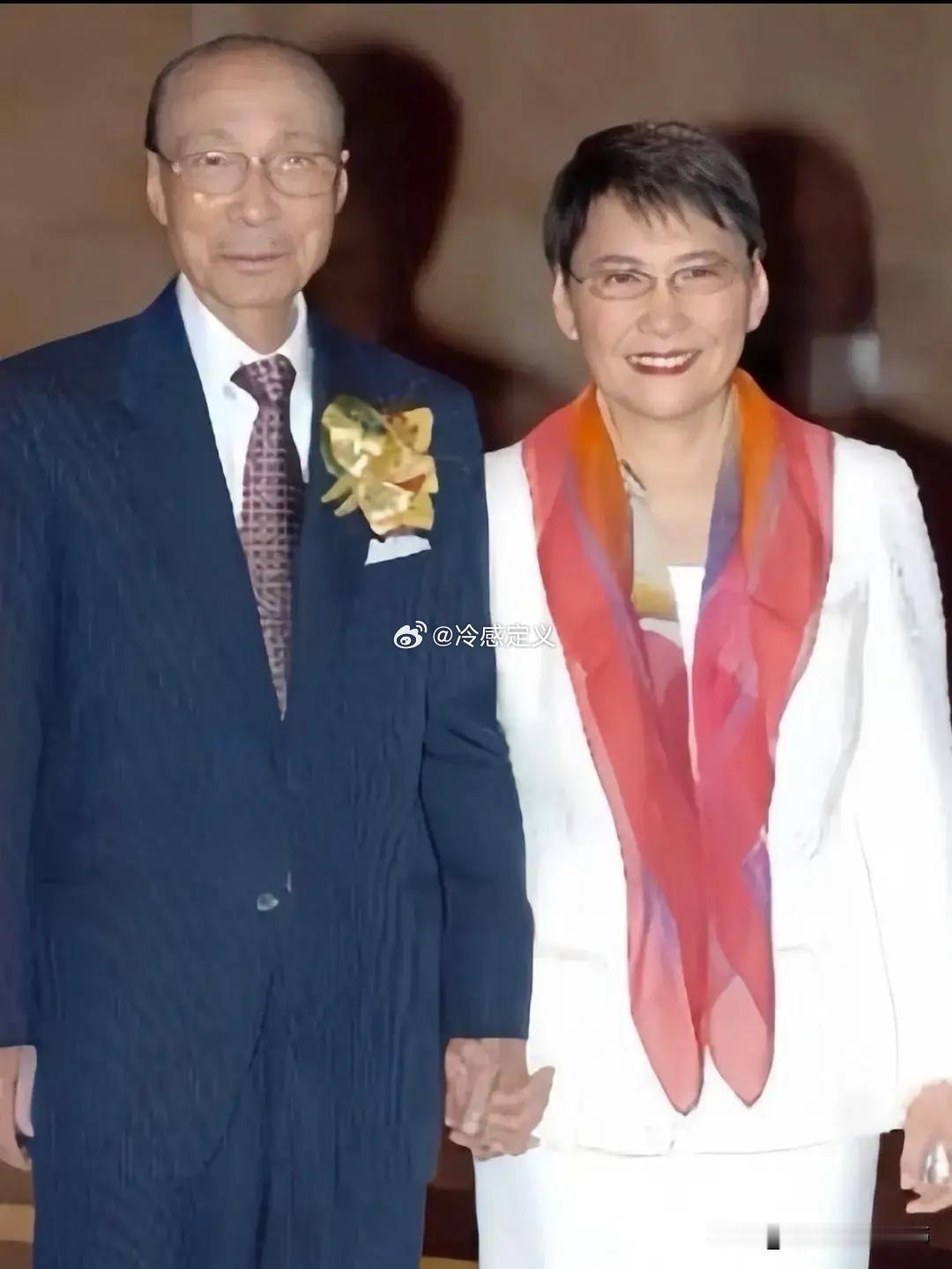 当年蔡澜在日本留学，被邵逸夫委任为邵氏兄弟影业的“驻日代表”，却无意中发现了后者