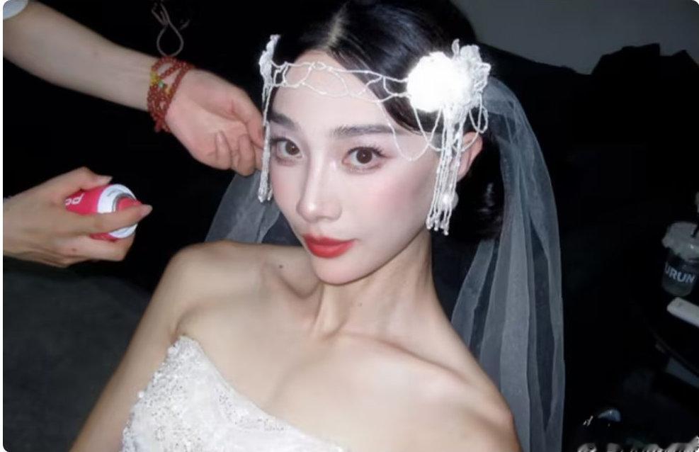太配了！差8岁姐弟恋修成正果，22岁冠军娶跳高女神、北体校花！