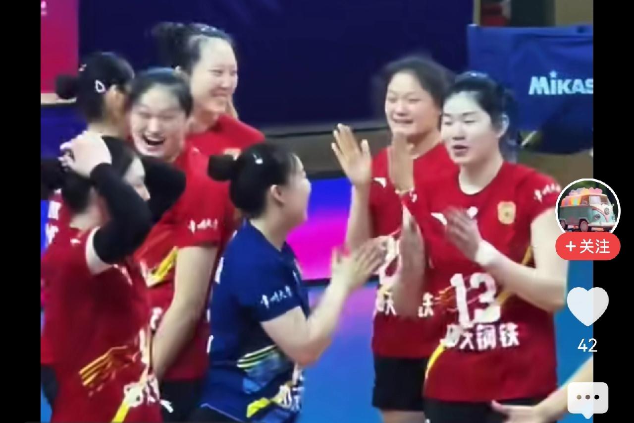 江苏女排综合实力本来就明显强于天津队，撇开各自主场两个3：0不说，拆开6小局往