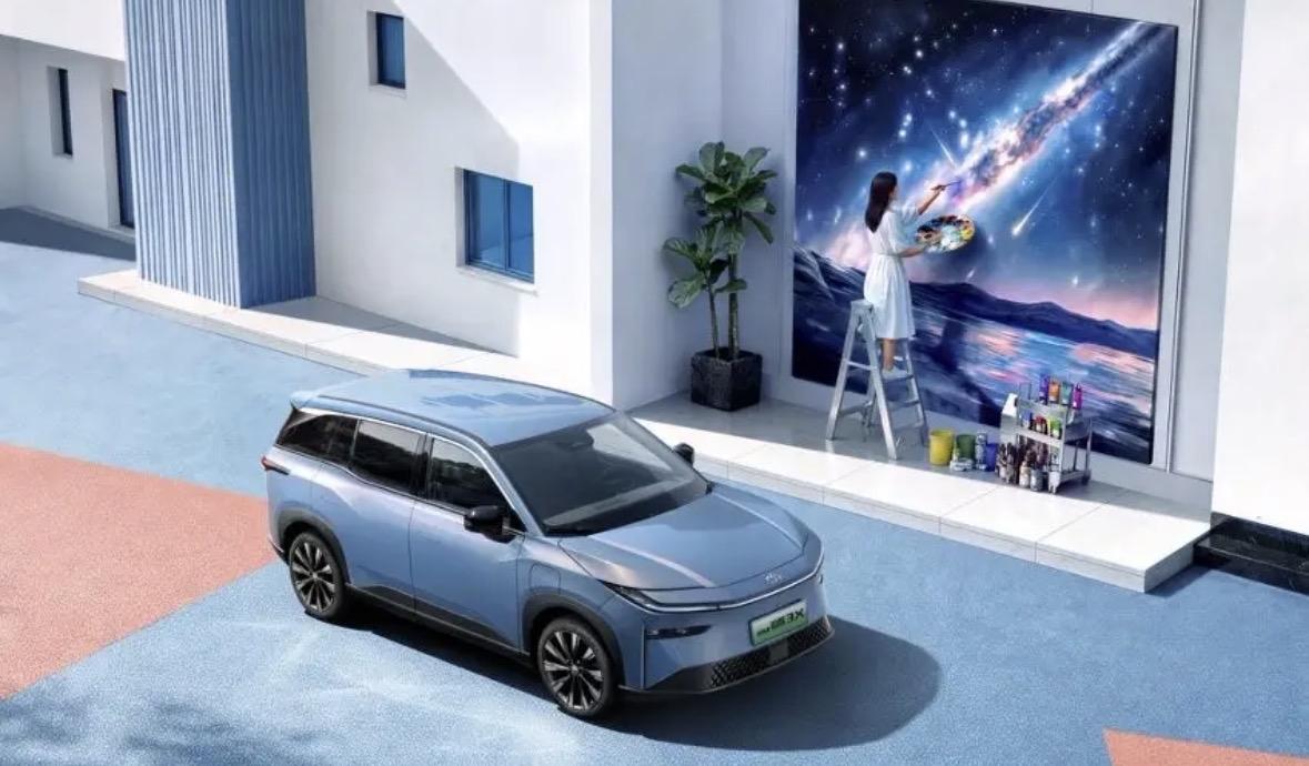 专家预测，未来中国汽车存活率：一、 红旗汽车：100%存活二、比亚迪汽车