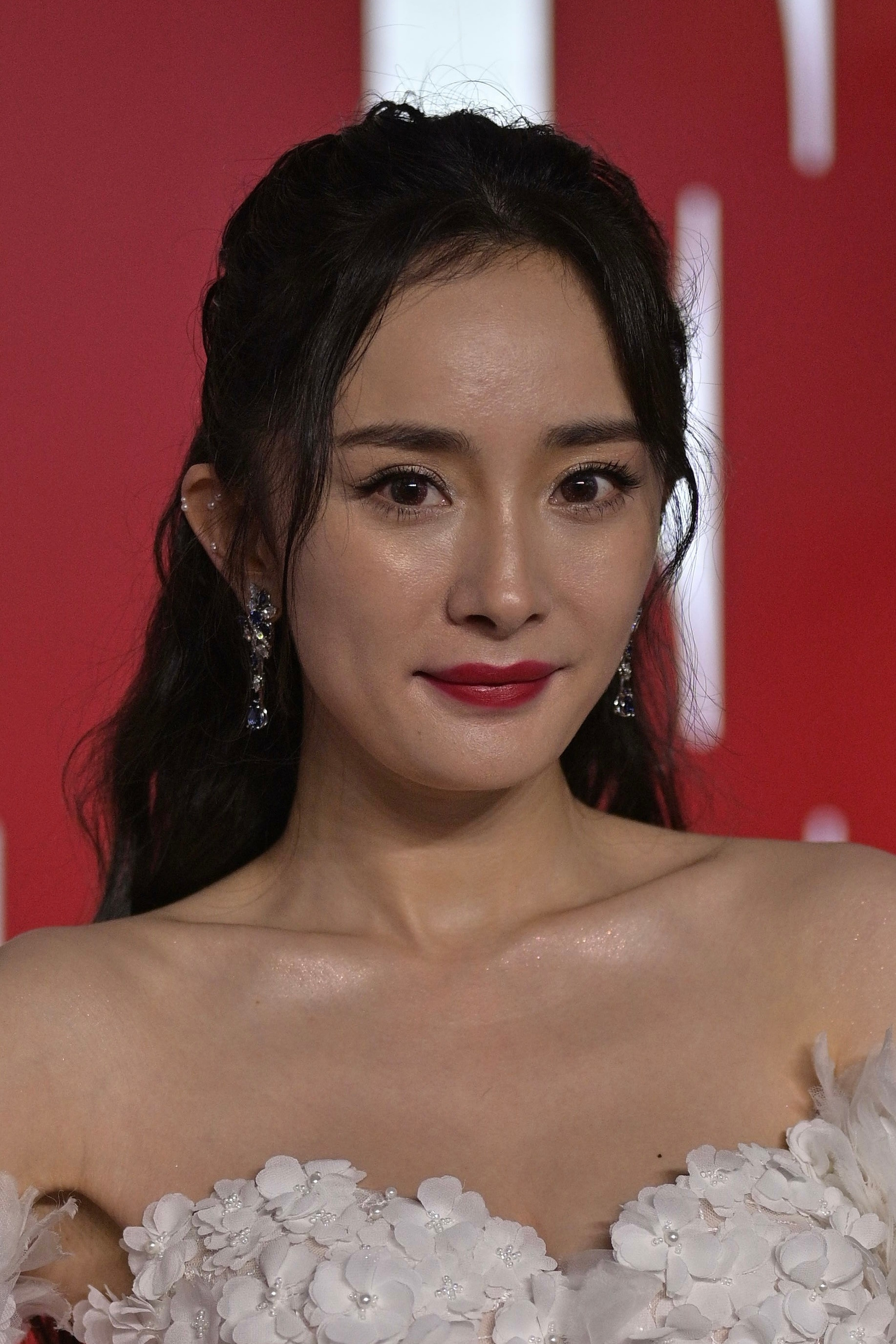 杨幂的油脸简直就是妈妈级别