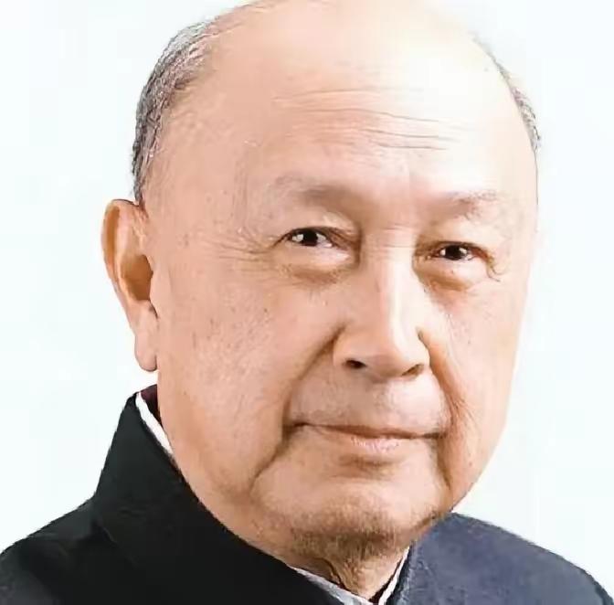 1964年致命投毒案！钱学森凭嗅觉躲过生死一劫，背后真相太揪心1964年冬