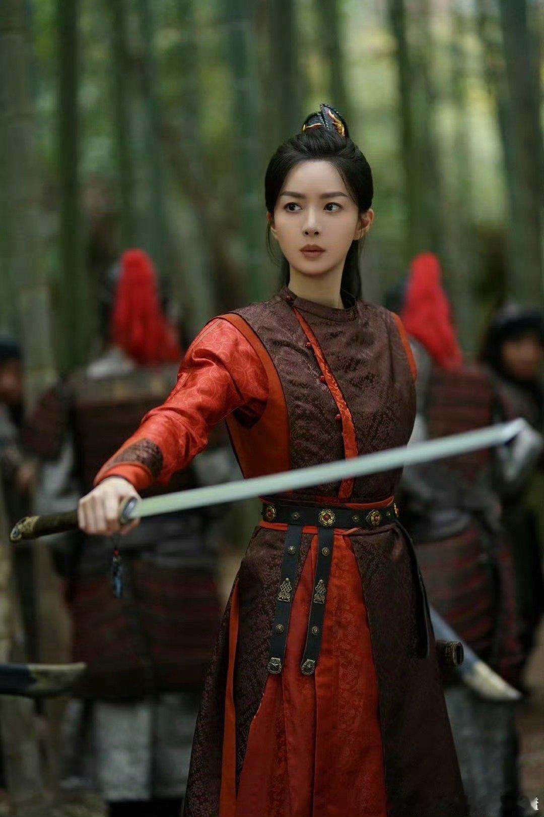 赵尧珂新剧一秒钟三个巴掌御赐小仵作2冷月这波操作太解气！为沁香出头一秒三巴掌，