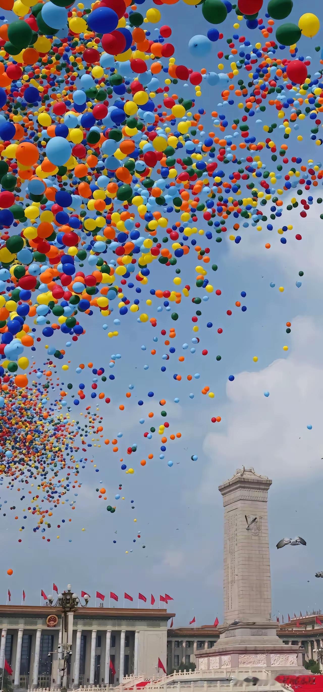 中国对日三大危险因素:一是轻敌思想严重，总认为中日军力对比悬殊，日本不敢发动
