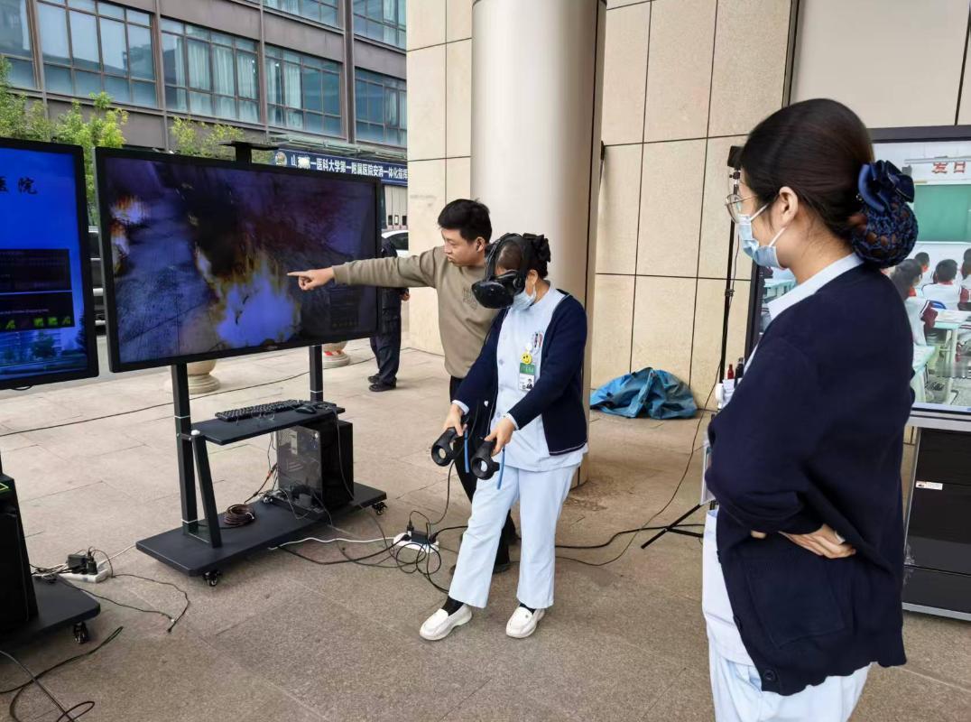 沿海备战！继山东医院进行批量伤演练后，解放军开始演习港口遇袭前段时间山东第一医