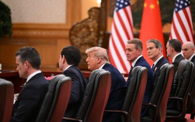 别被特朗普忽悠了！中国买美油根本不是让步，是顶级战略布局最近特朗普高调宣称“