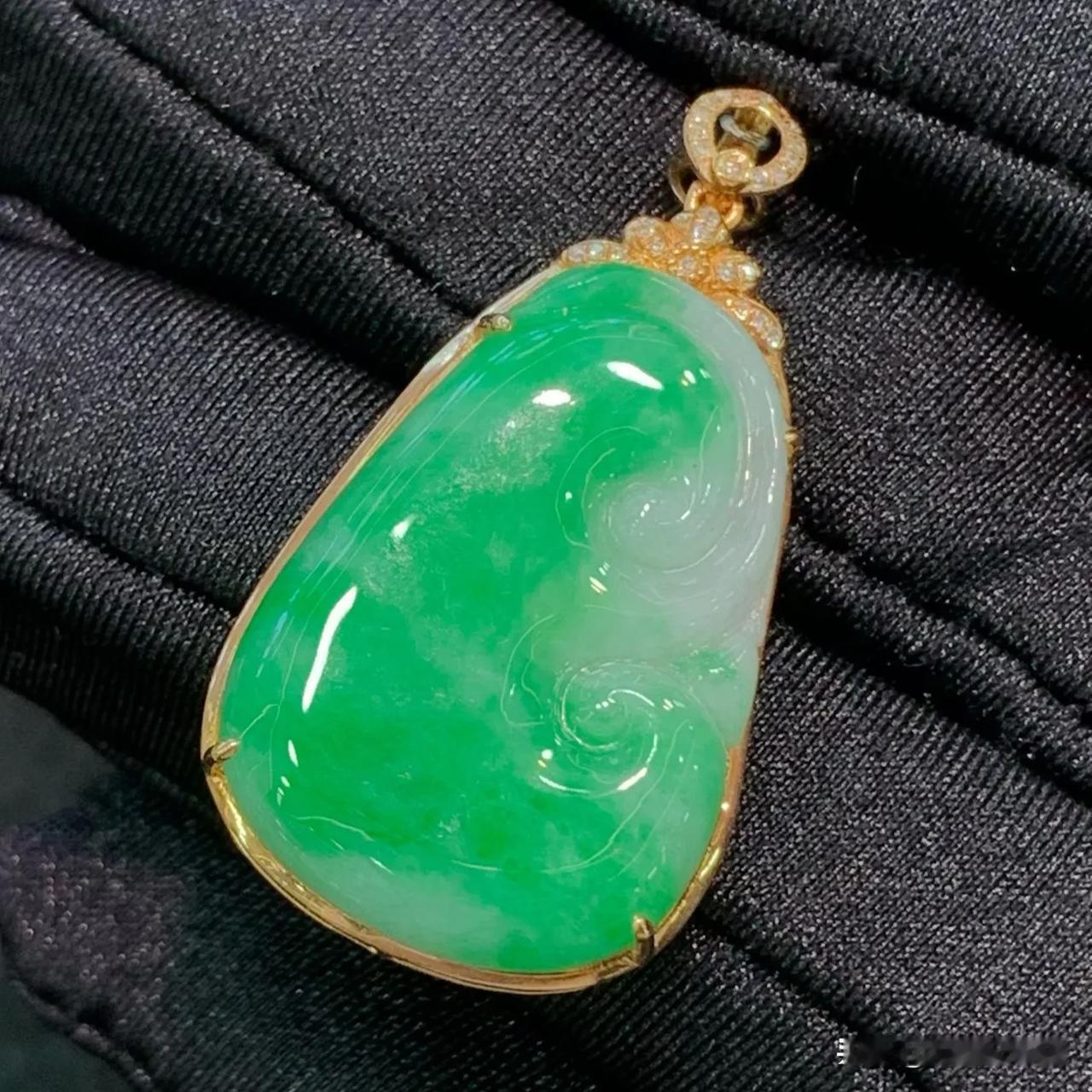 圈子不同不要硬融，有人说我变了，变成了连一个朋友都不想有，更喜欢的是，一