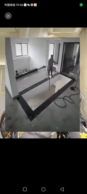为什么，小孩子或不是施工人员禁止进入施工现场！朋友去邻居家里参观风格设计，房子