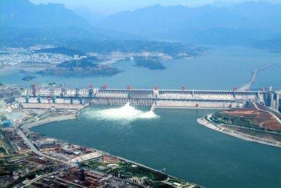 三峡大坝“账本”曝光：运行了20余年，2500亿投入如今回本了吗？三峡