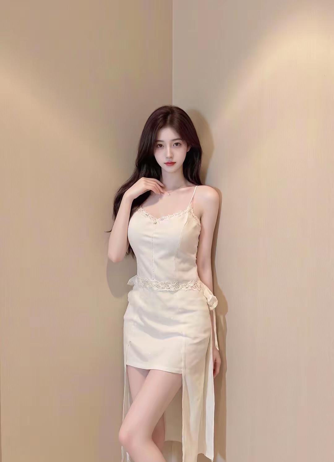 这姑娘穿着睡衣好有气质！