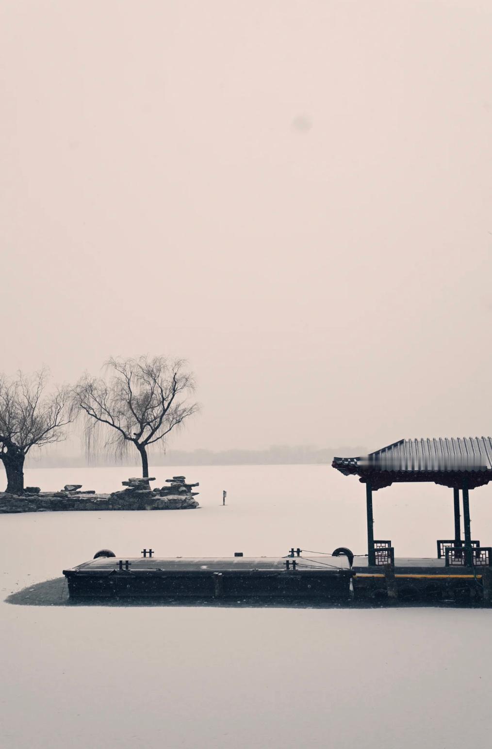 昨天有故宫今天有颐和园，一下雪北京的出片率不是盖的实在是太美了～～你觉得哪张图