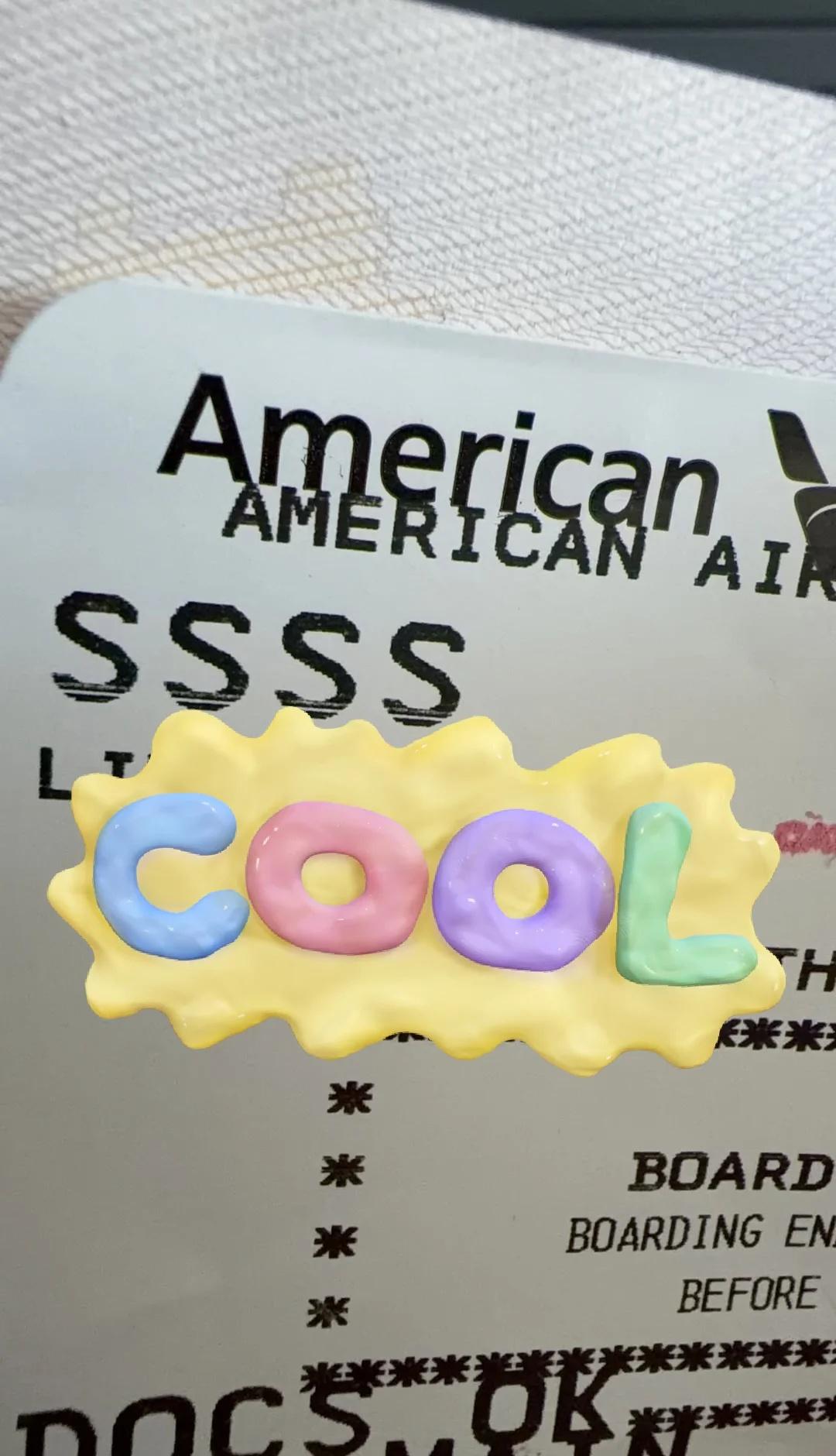 哇!中彩票被抽顶配安检第一次,飞机安检被抽到SSSS。拿到登机牌的时候看到,感