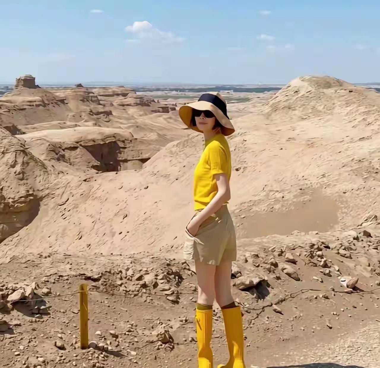这是多少人一生不会追求的身材，虽说：“一胖毁所有”，但瘦成这样大可不必，鲁