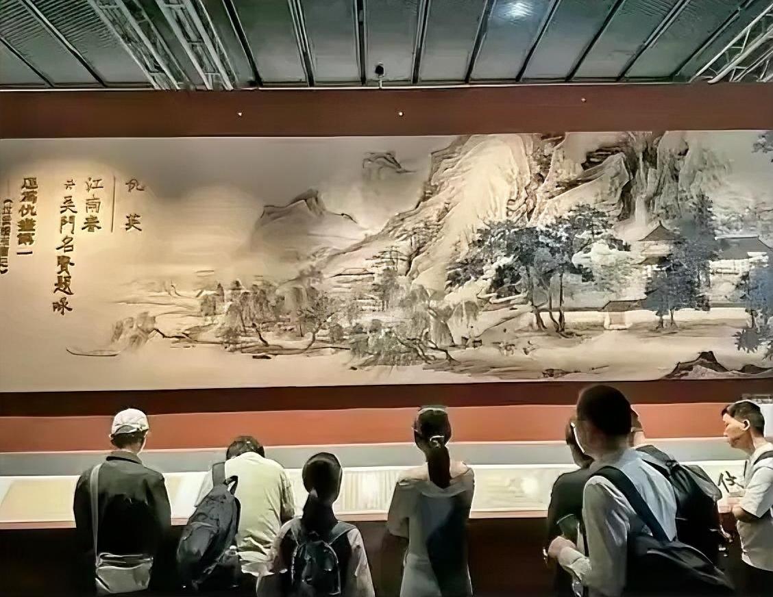 终于知道为什么朱光要把庞莱臣的《江南春》送回来了当时陆挺走了后，朱光立马就