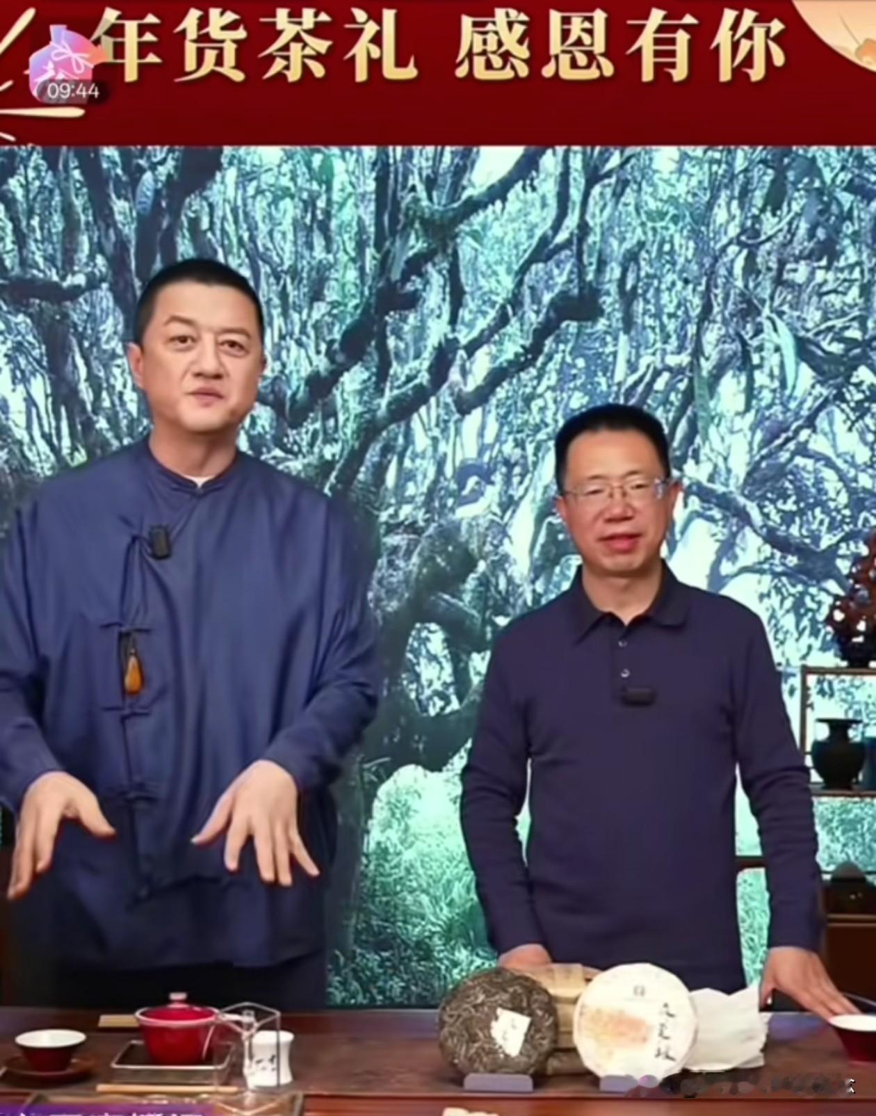 大家有没有发现，李亚鹏的直播间和别的直播间最大的区别，不是卖的东西，也不是讲品的