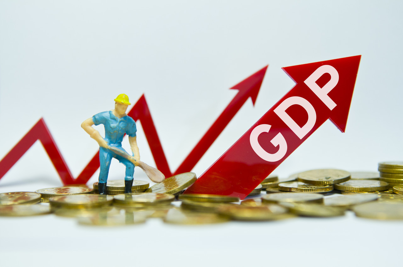 2025年GDP突破140万亿元! “十四五”经济总量实现“四连跳”