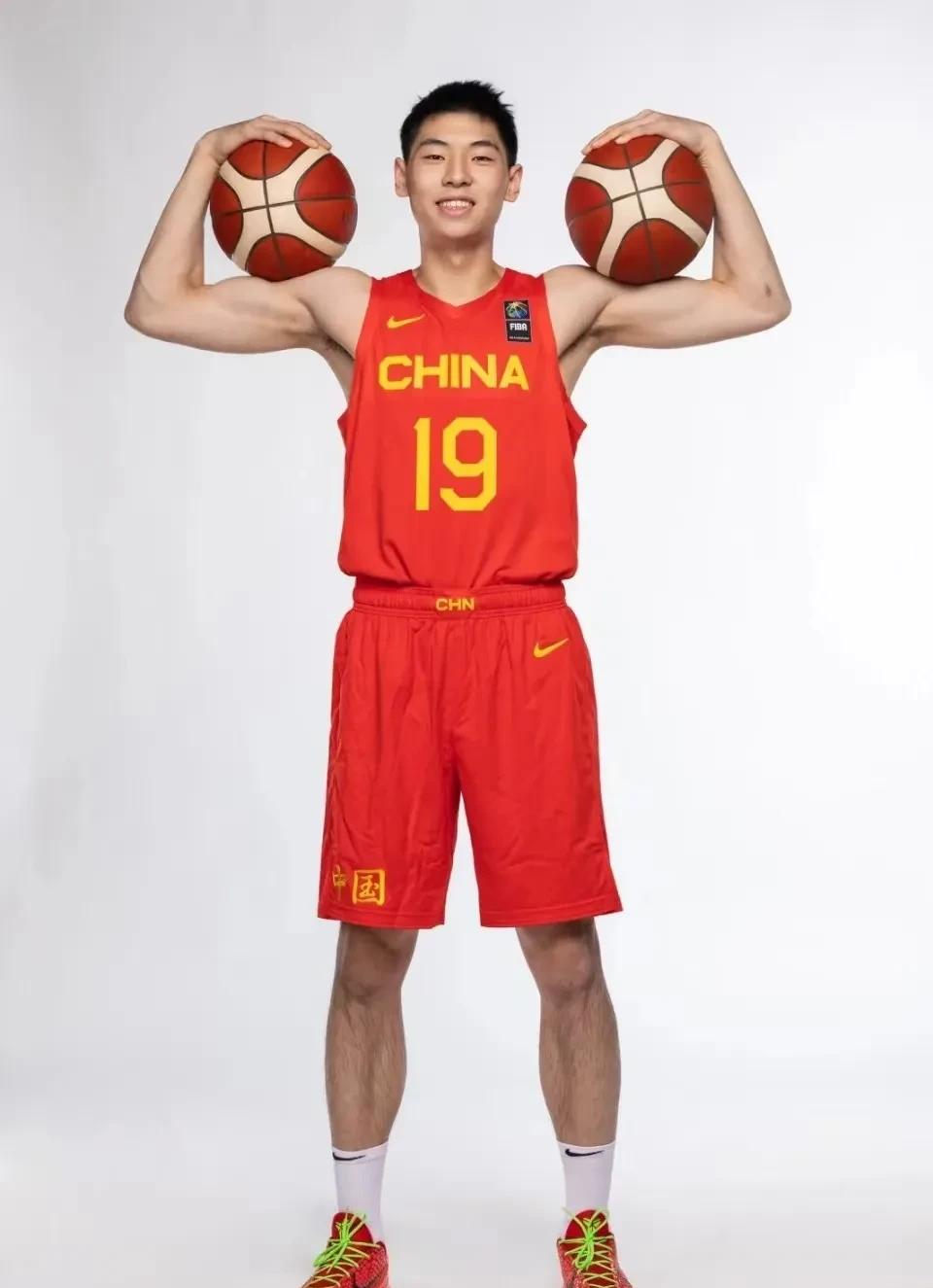 如果崔永熙在NBA发展受阻，CBA的这四支球队谁能最终赢得他的青睐？广东