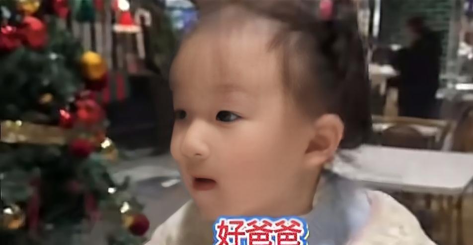 前网红黄一鸣，一个妈妈，曾以“王思聪孩子”博眼球，现在却像个逃兵。她所谓的“体