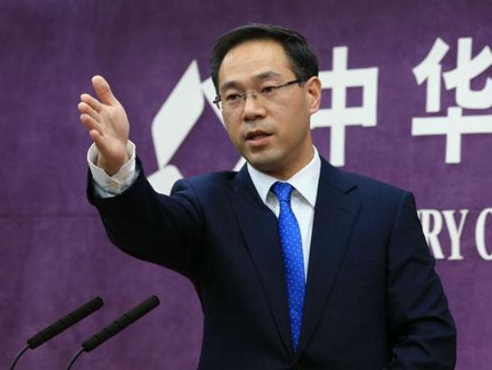 日本国内知道事情大了！咱们刚把反制公告发出来，日本那边几家大媒体——共同社、