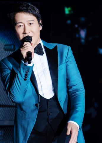 四大天王只剩黎明还不能领老年卡一直以为郭天王是四大天王里面最小的，没想到竟然是