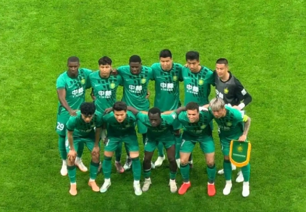 成都蓉城只用10分钟时间，便完成了客场逆袭，国安输球一点都不冤。主教练蒙哥马利