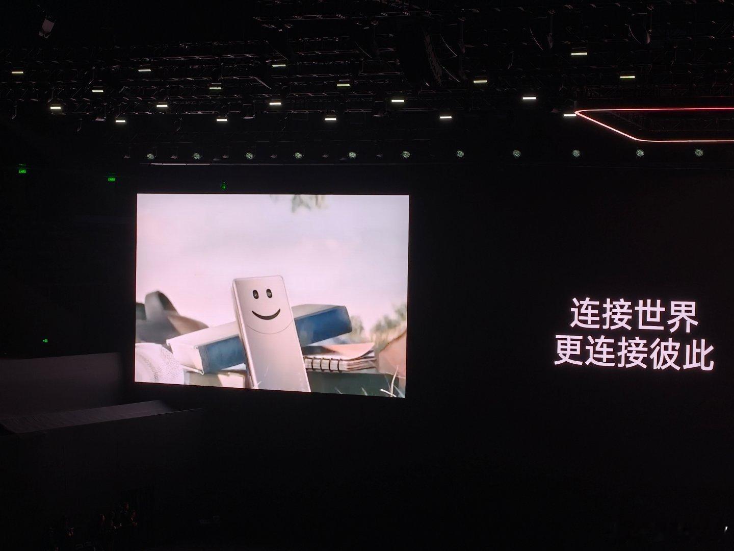 今年是OPPO创业的第30年。从音乐的力量到极致的闪充，OPPO将三十