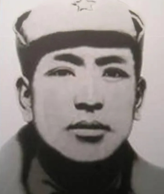 1930年，特委书记在上任途中，不幸被捕，敌人还没用刑，他却说：“别打，我是红军
