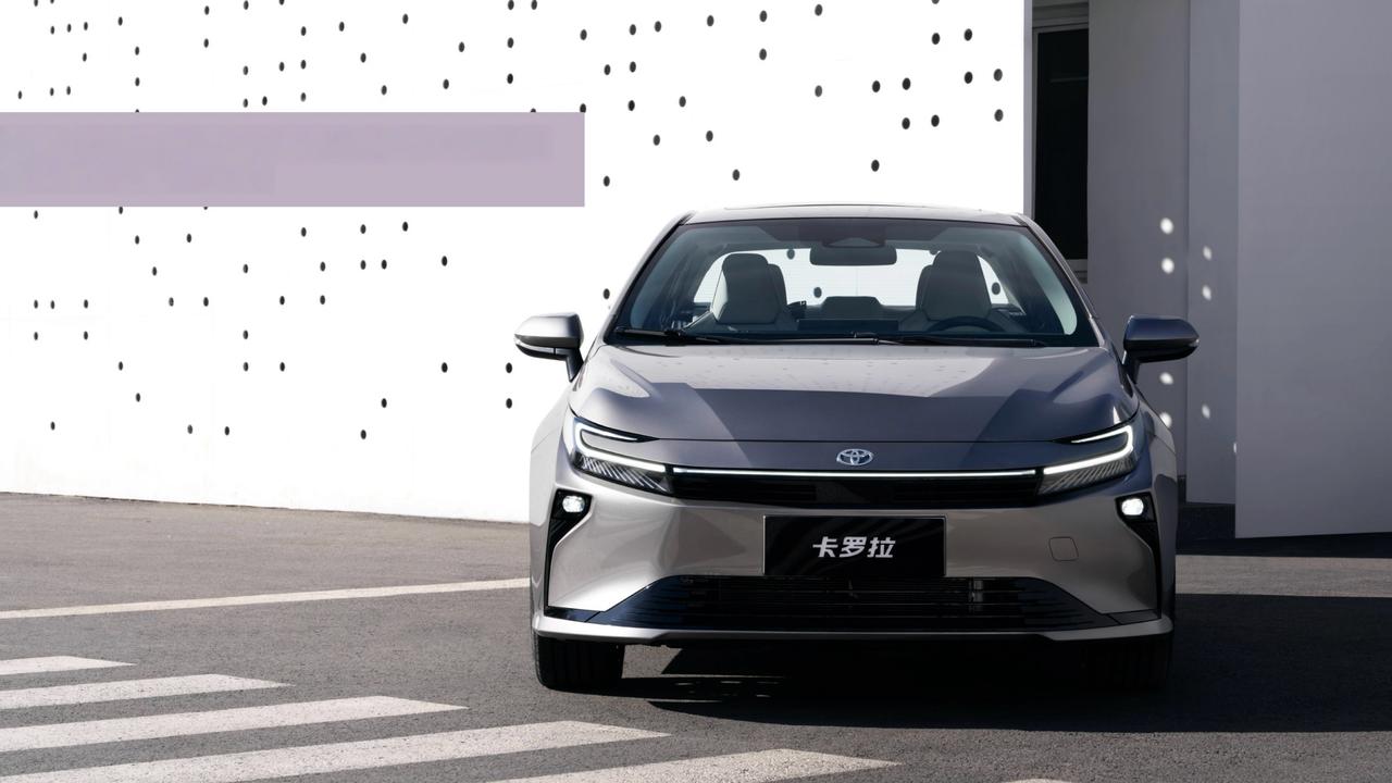 能否重返家轿市场王座？丰田全新卡罗拉加长版上市限时9.9万起售！日前，丰田全新