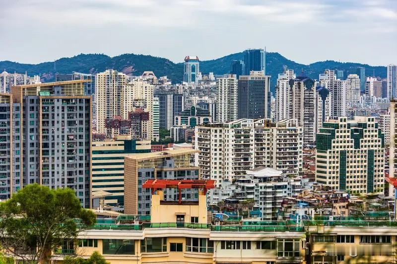 厦门楼市：巅峰时期，思明区房价最高摸到6.6万/㎡，如今均价回落至3.7万/