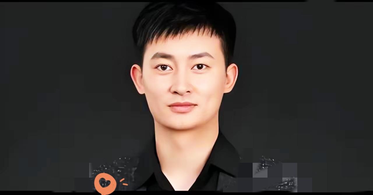 老张交权后，峰学蔚来的新掌舵人武亮，一出场就打破了所有人的固有印象。没有风趣幽