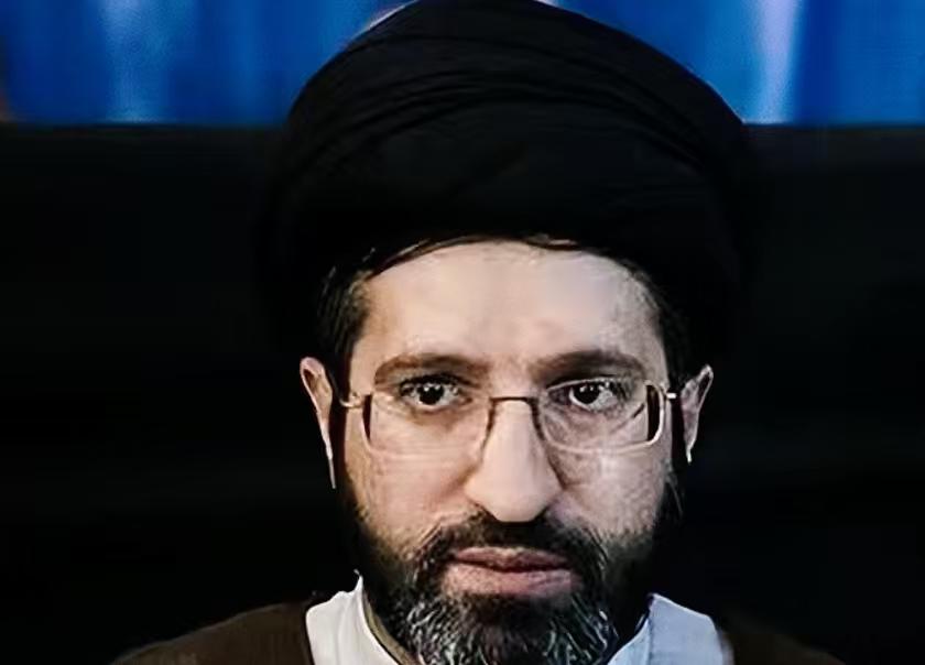 哈梅内伊已经进入了德黑兰的地下城堡生活和办公，三儿子马苏德监国，并担负起联络和传