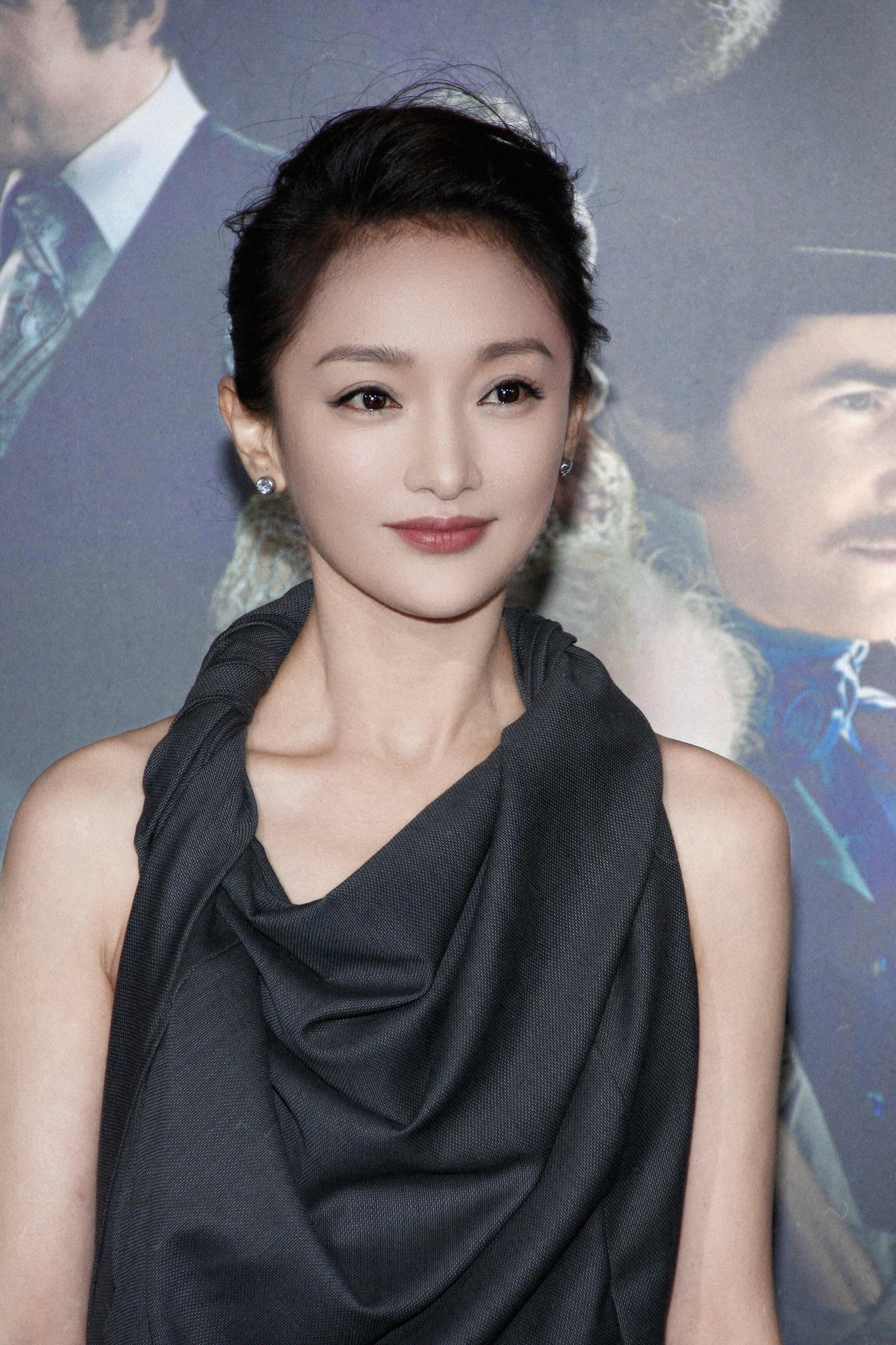 2012年周迅在好莱坞首映礼此时已经38岁….