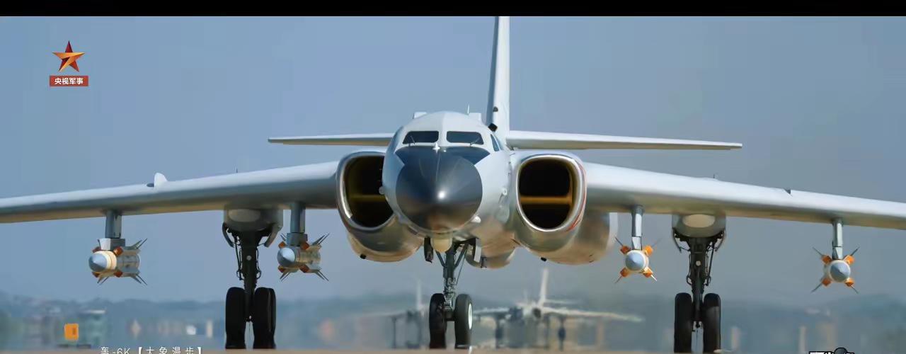 中国还要轰20干什么？美国人自己吓自己，把科幻片当真了。他们搞情报的说了，中