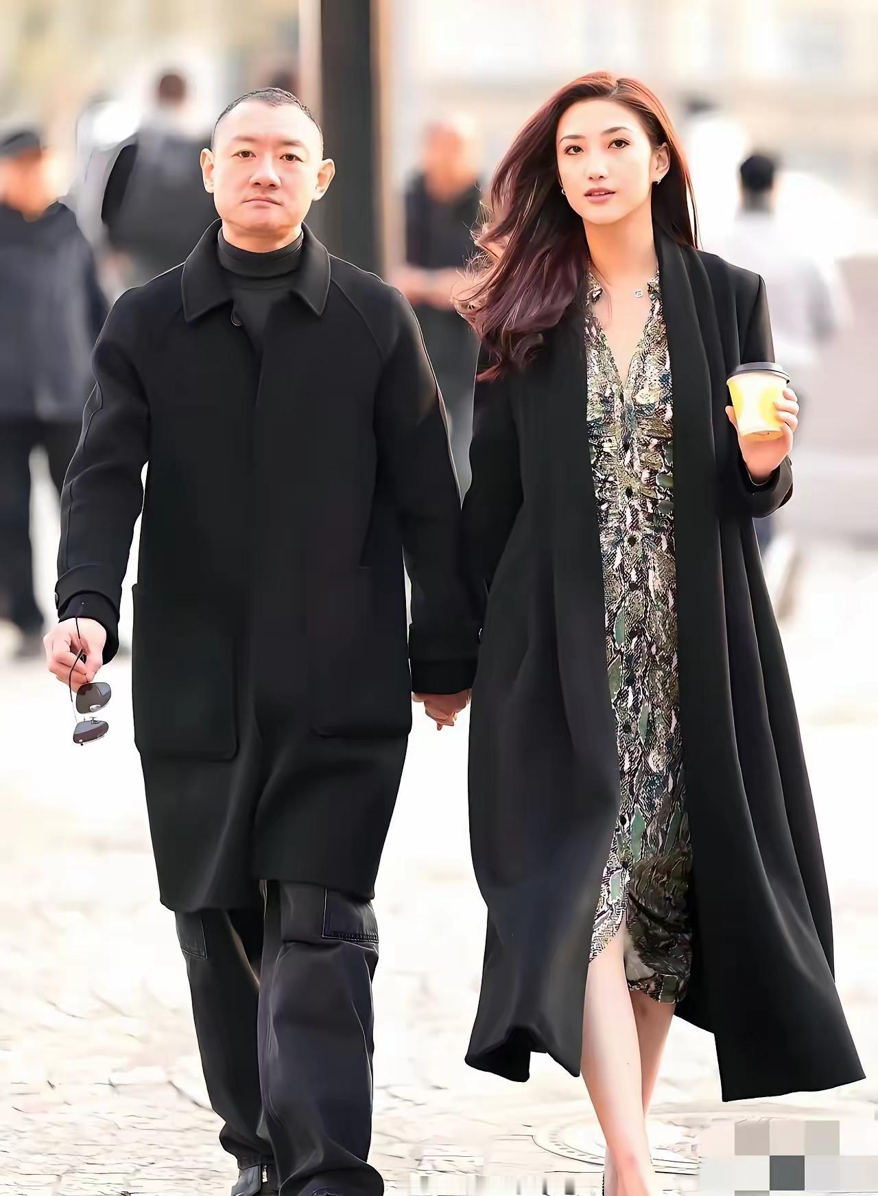 想过汪雨会结婚，也想过他会找一个年纪轻的小美女，但是没想到的是，汪雨找了一个比自