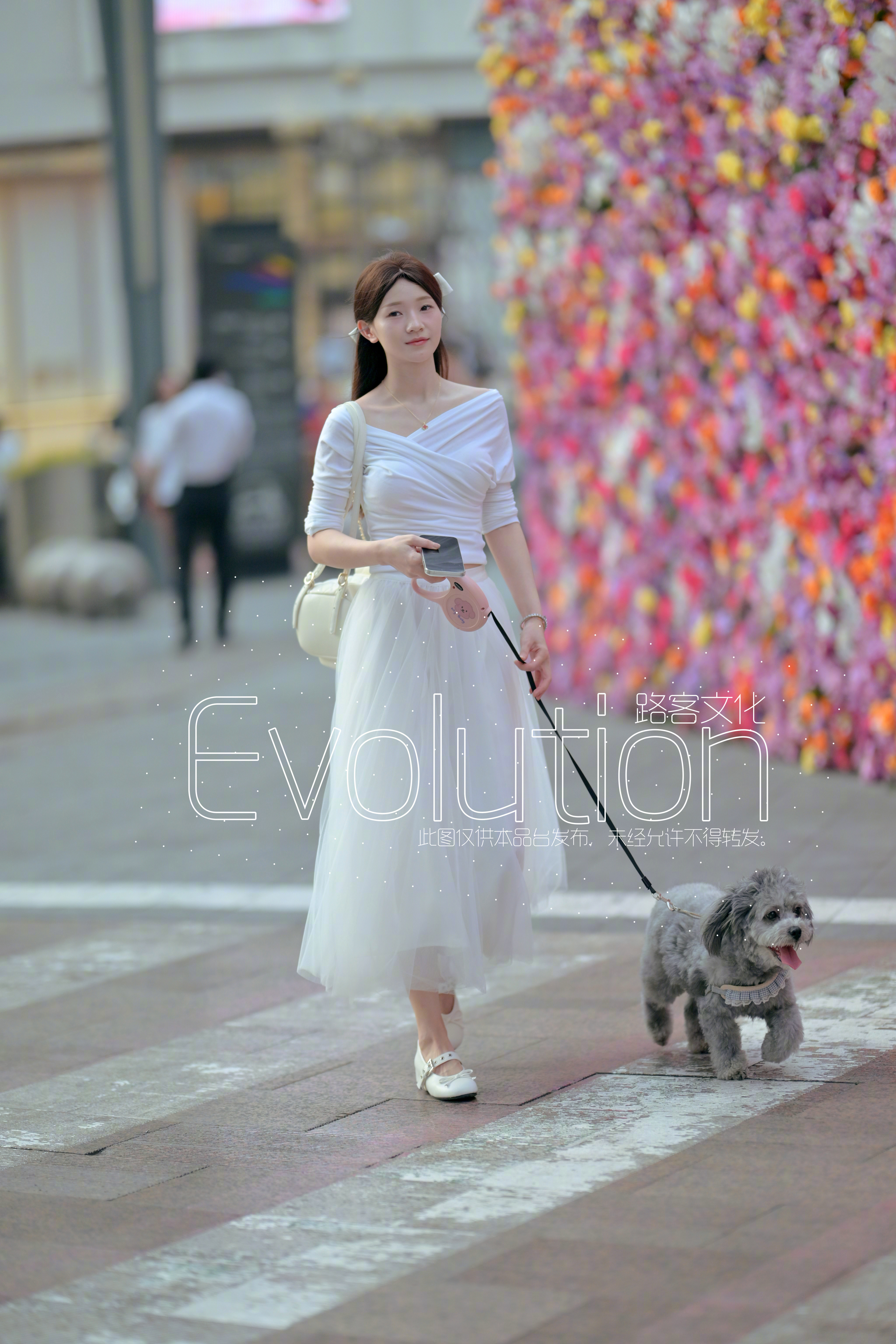 小姐姐仪态好美​​​