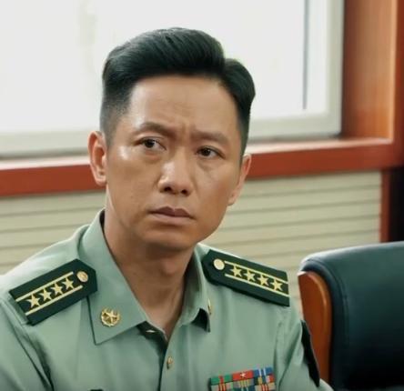 政治部主任可以简称主任吗？政治部主任是部队。非常重要的政工干部，是政治部的主