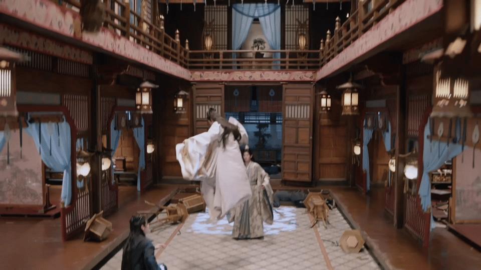 被《凤凰台上》这对兄弟萌化了！任嘉伦的沉稳哥哥vs张耀的傲娇弟弟，日常就是拌嘴+