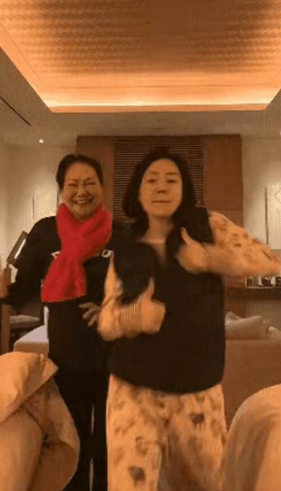 大家觉得奇怪不？S妈有两件事，从来不提。S妈天天说想女儿，又喊话汪小菲要面谈，