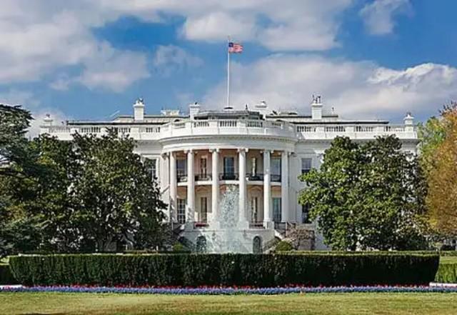 美国是怕中国什么？说出来可能不信，美国不担心中国的军事和经济，而是害怕这些东西！