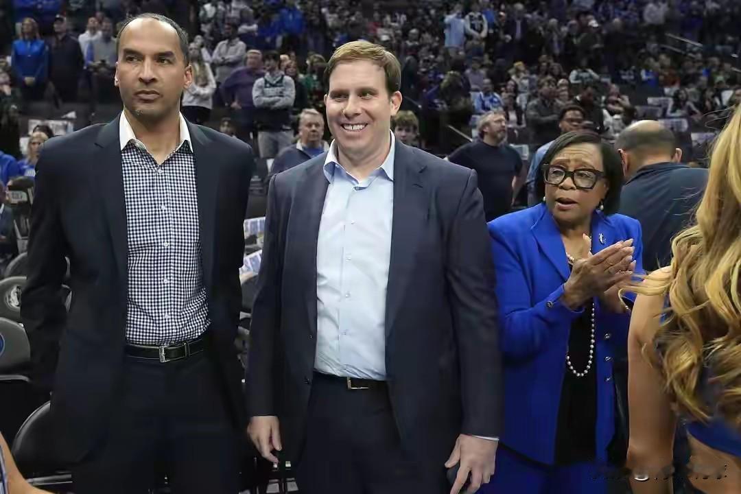 独行侠队老板认错了！据权威记者Shams报道：独行侠队将在今天的会议中正式宣