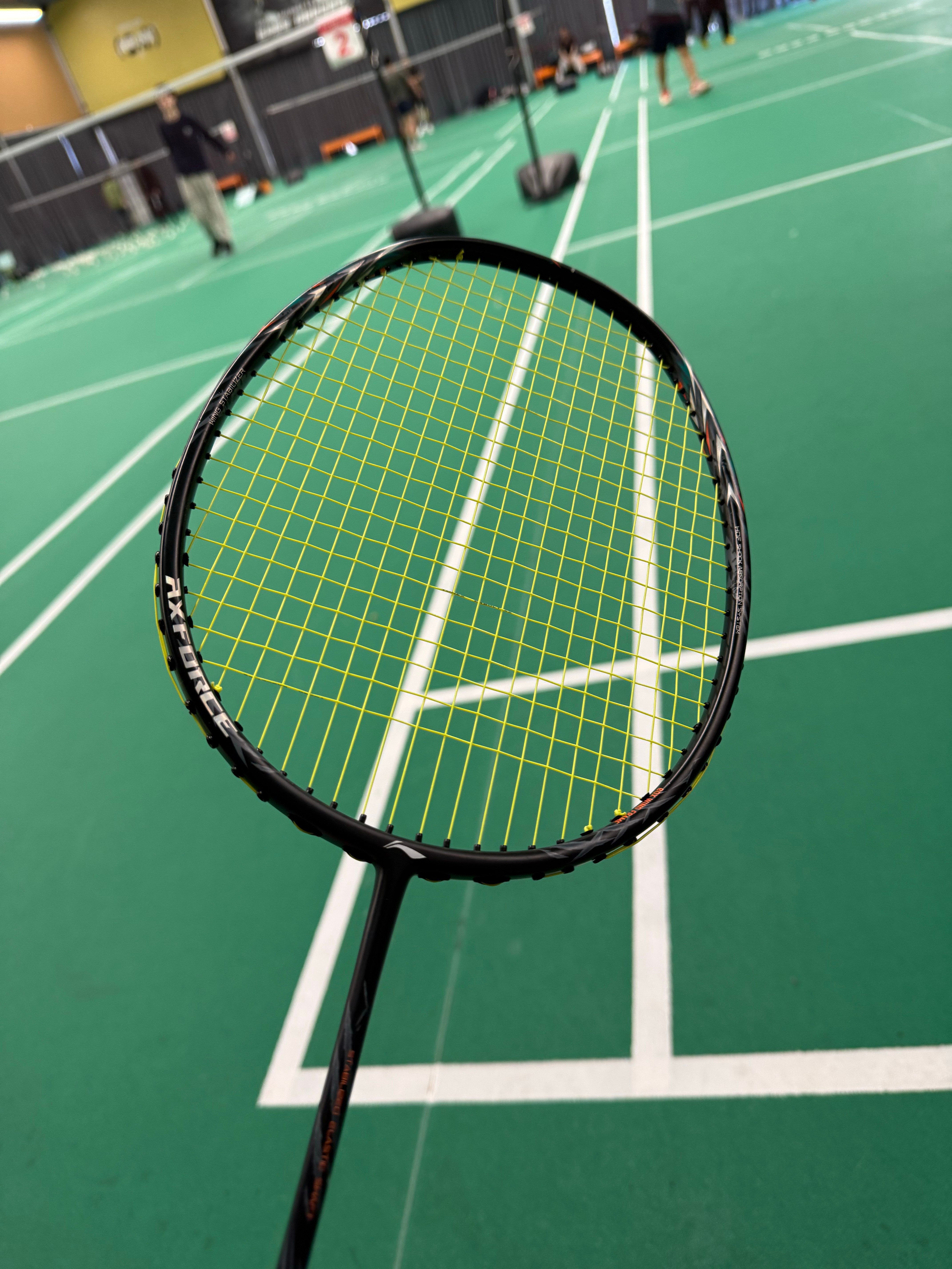 这双鞋可不能再丢了，还有冬天的线你慢点断羽毛球羽毛球