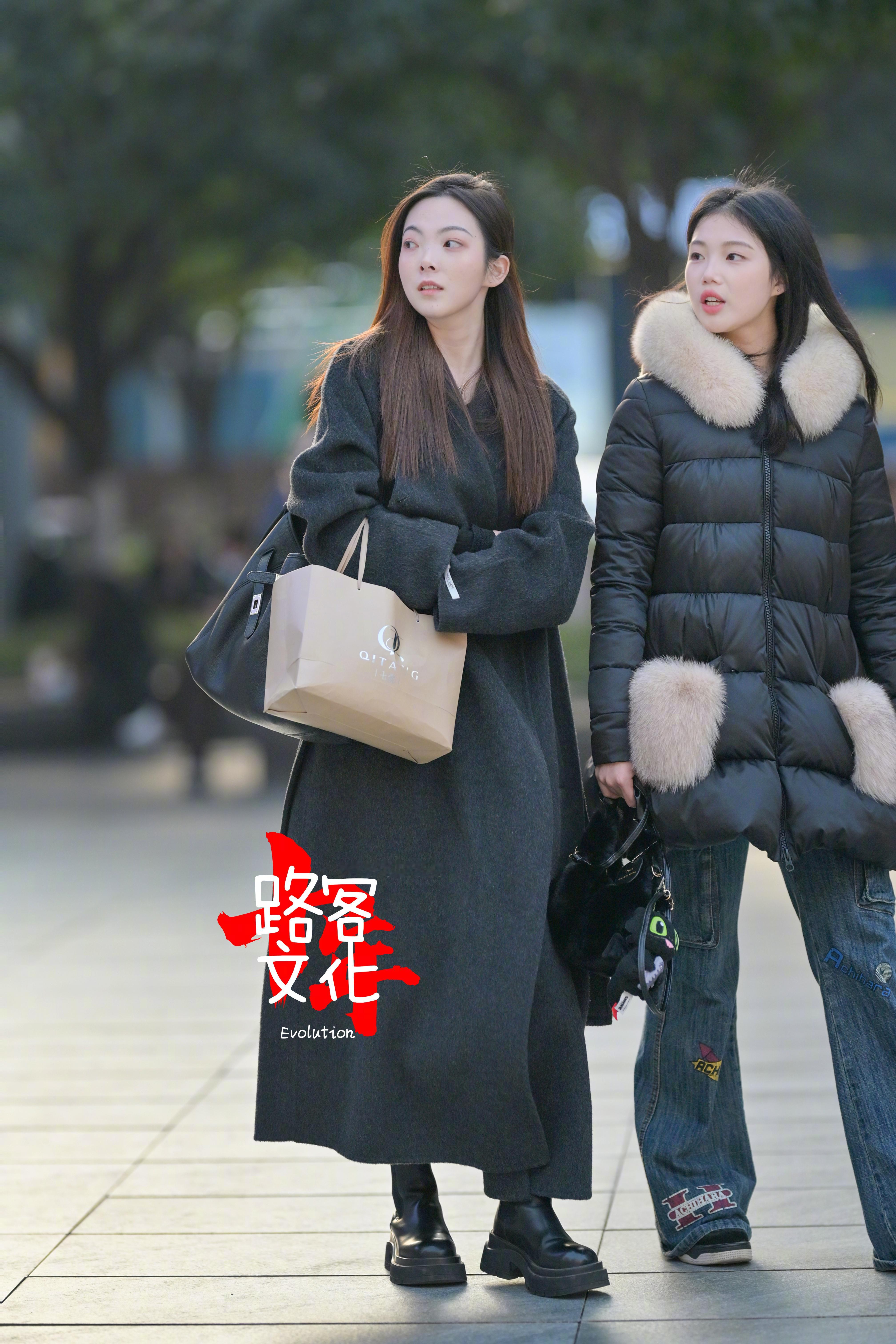 下午四点都忙啥呢？最美的风景在你看世界的角度。❤️